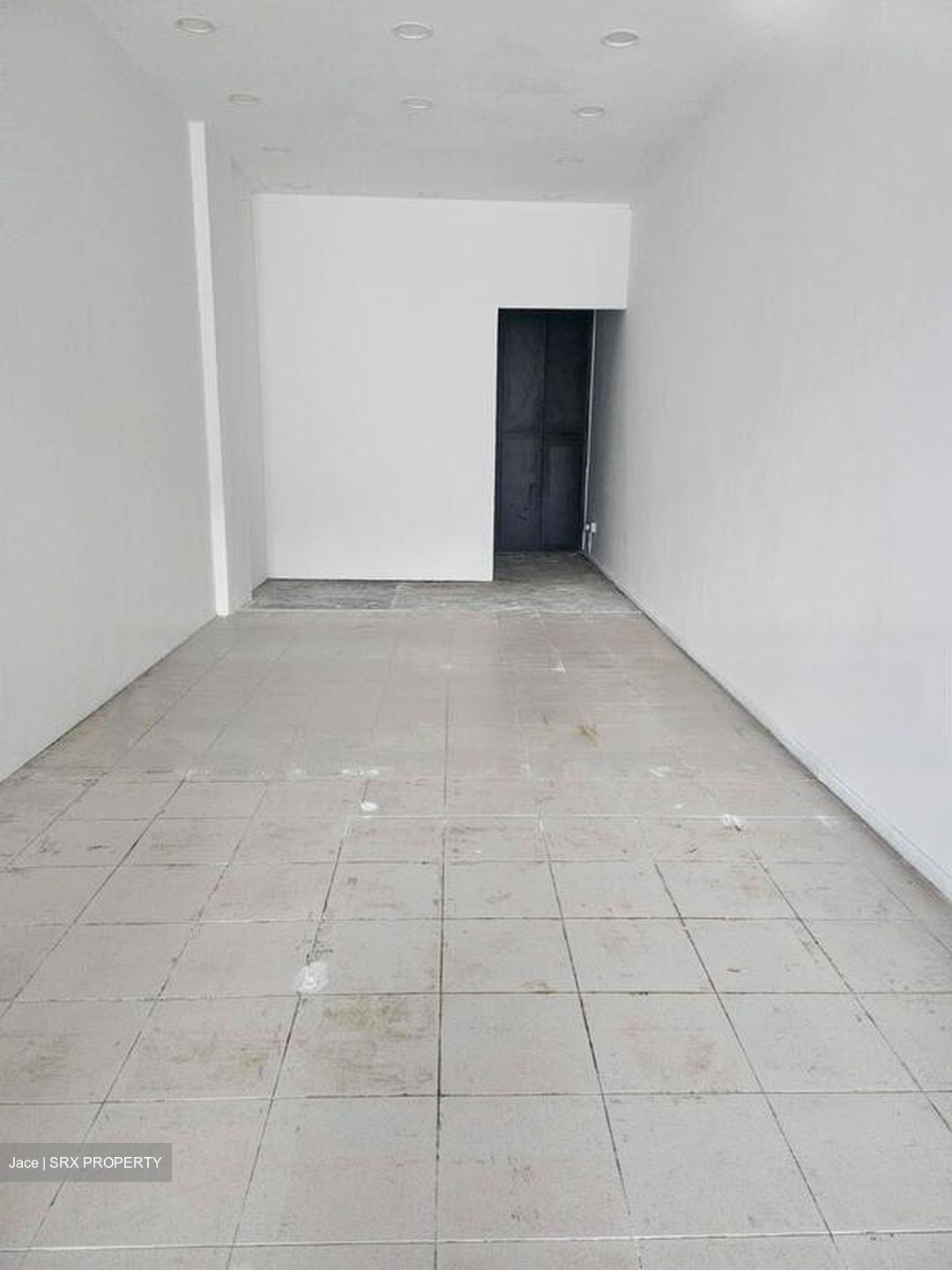 709 ANG MO KIO AVENUE 8 (D20), Shop House #481687241